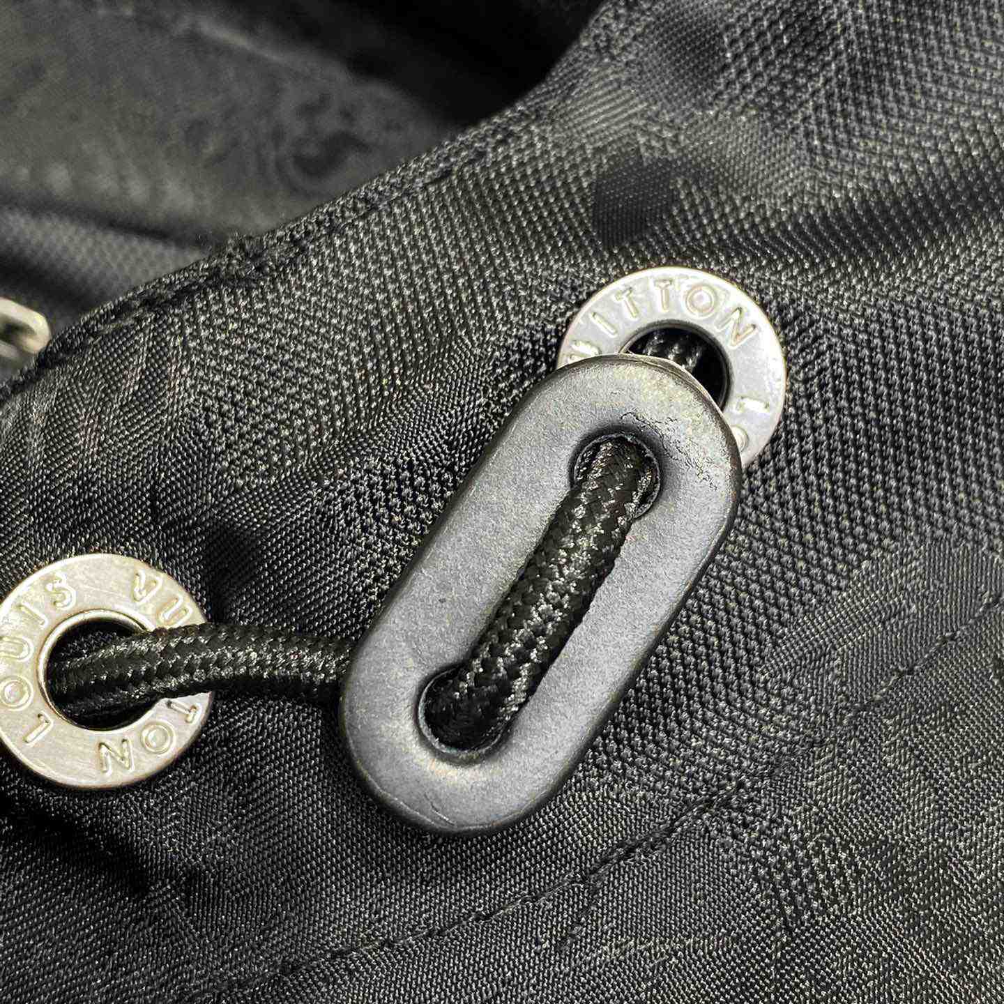 Louis Vuitton Nylon Windbreaker   1AGIPE - EUR FASHION