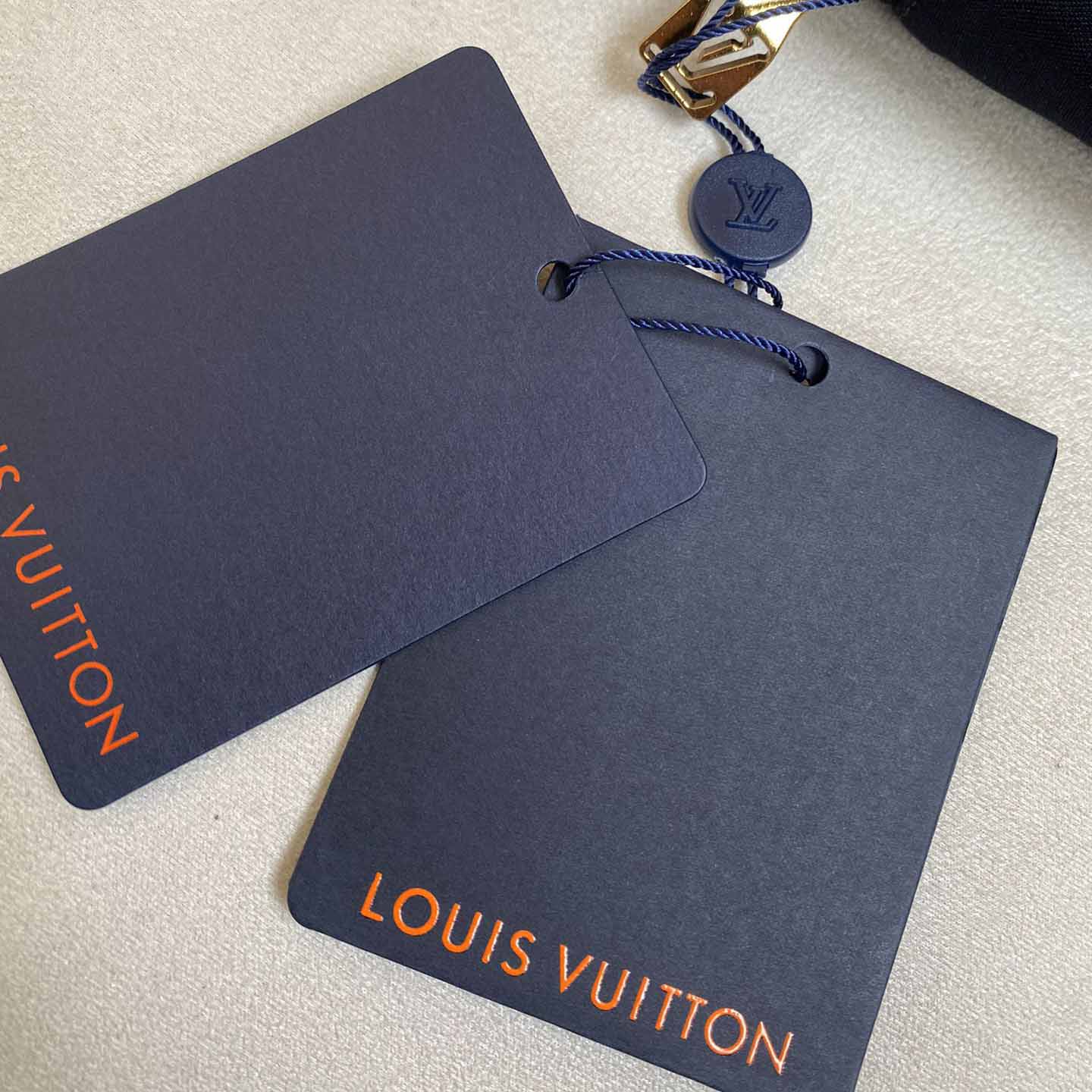 Louis Vuitton Technical Wool Parka   1AFRJD - EUR FASHION