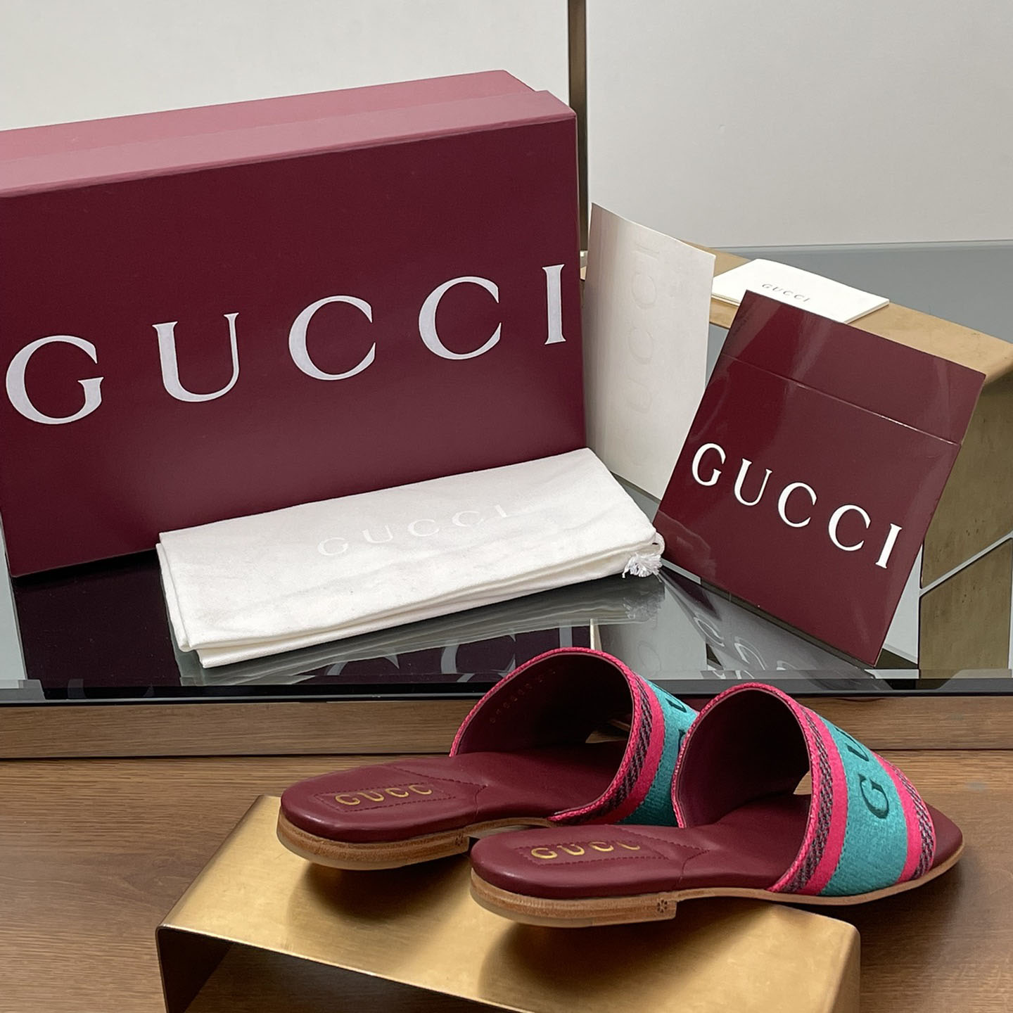Gucci Women's Slide Sandal With Web - EUR FASHION