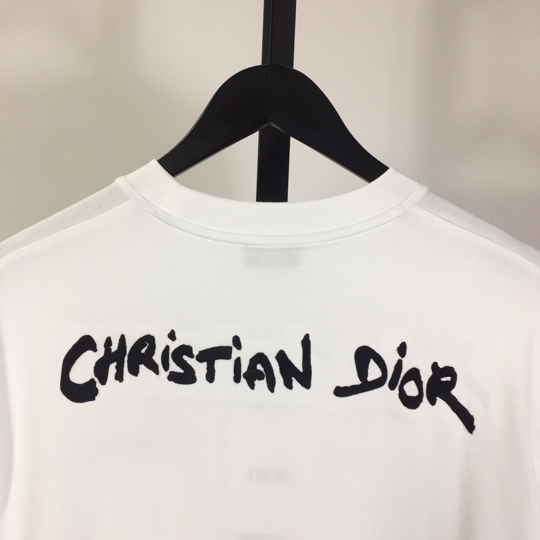 Dior Embossed Logo T-Shirt - EUR FASHION