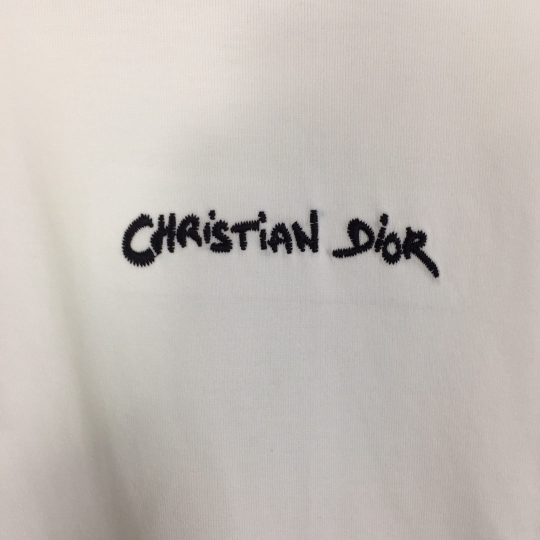 Dior Embossed Logo T-Shirt - EUR FASHION