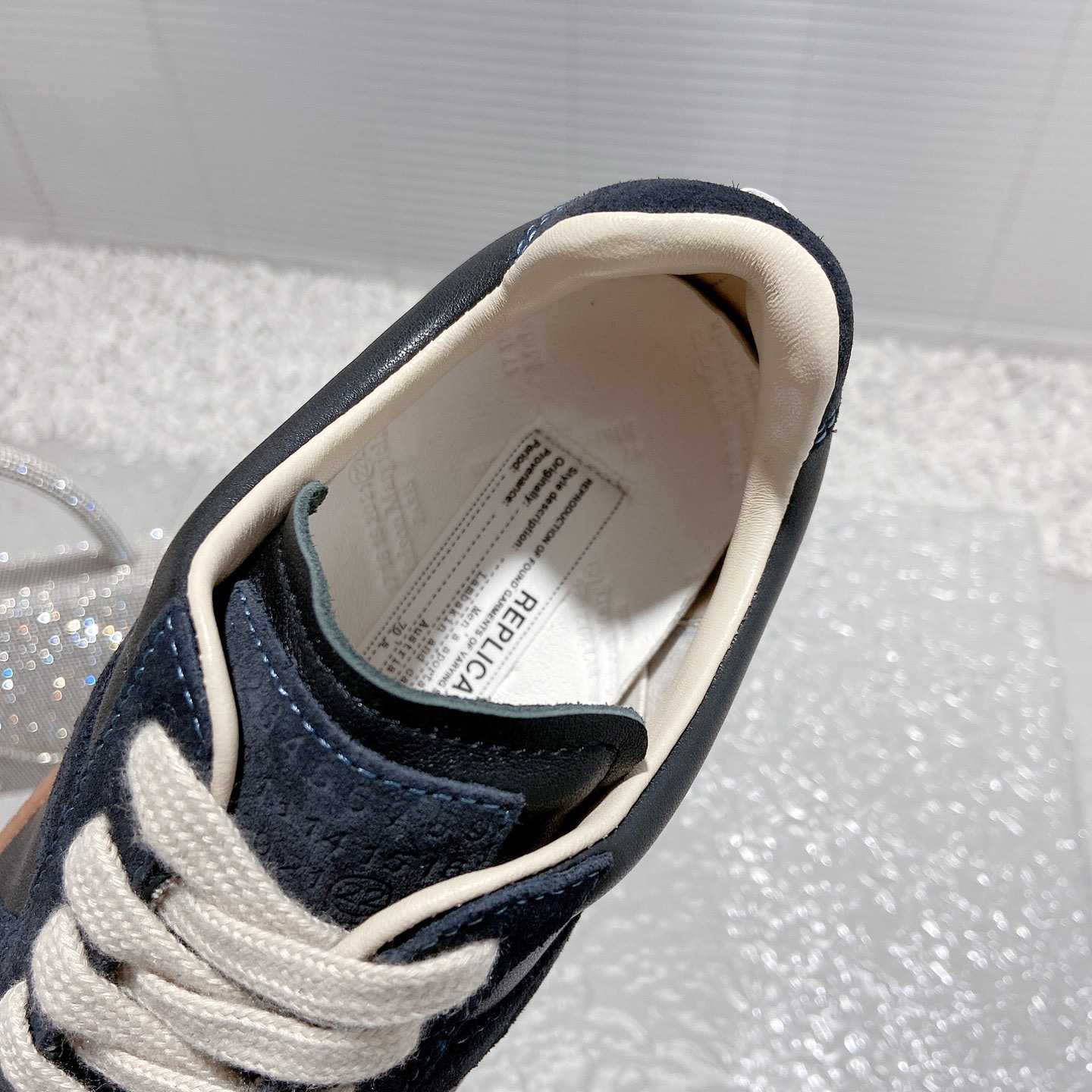 Maison Margiela Replica Sneakers - EUR FASHION