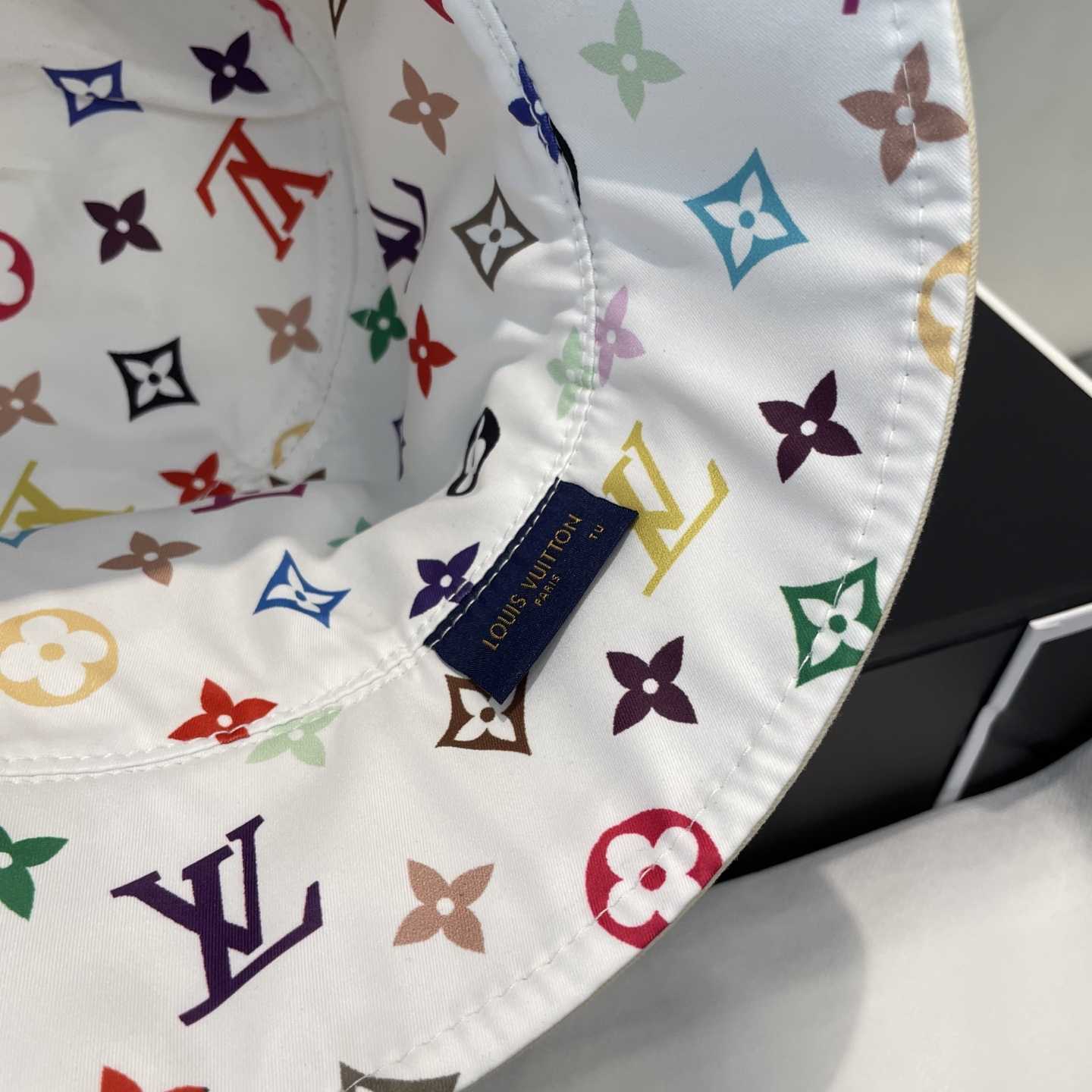 Louis Vuitton LV x TM Reversible Superflat Bucket Hat    - EUR FASHION