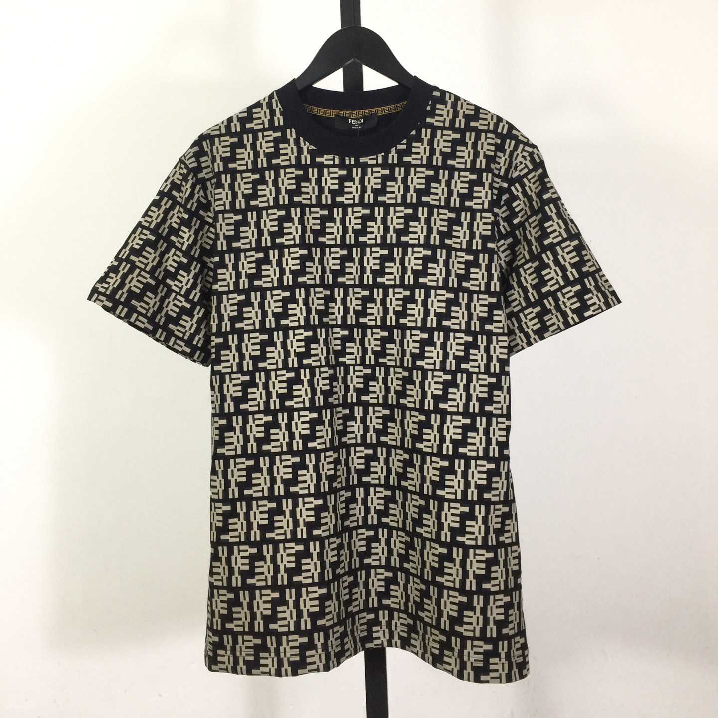 Fendi FF Monogram Logo T-shirt - EUR FASHION