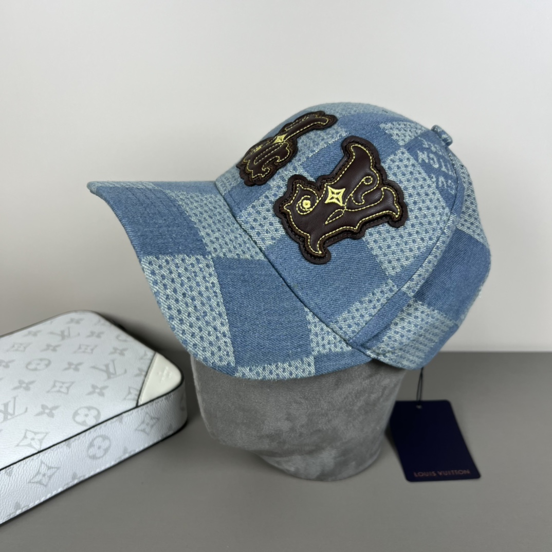 Louis Vuitton Washed 3D Cap  - EUR FASHION