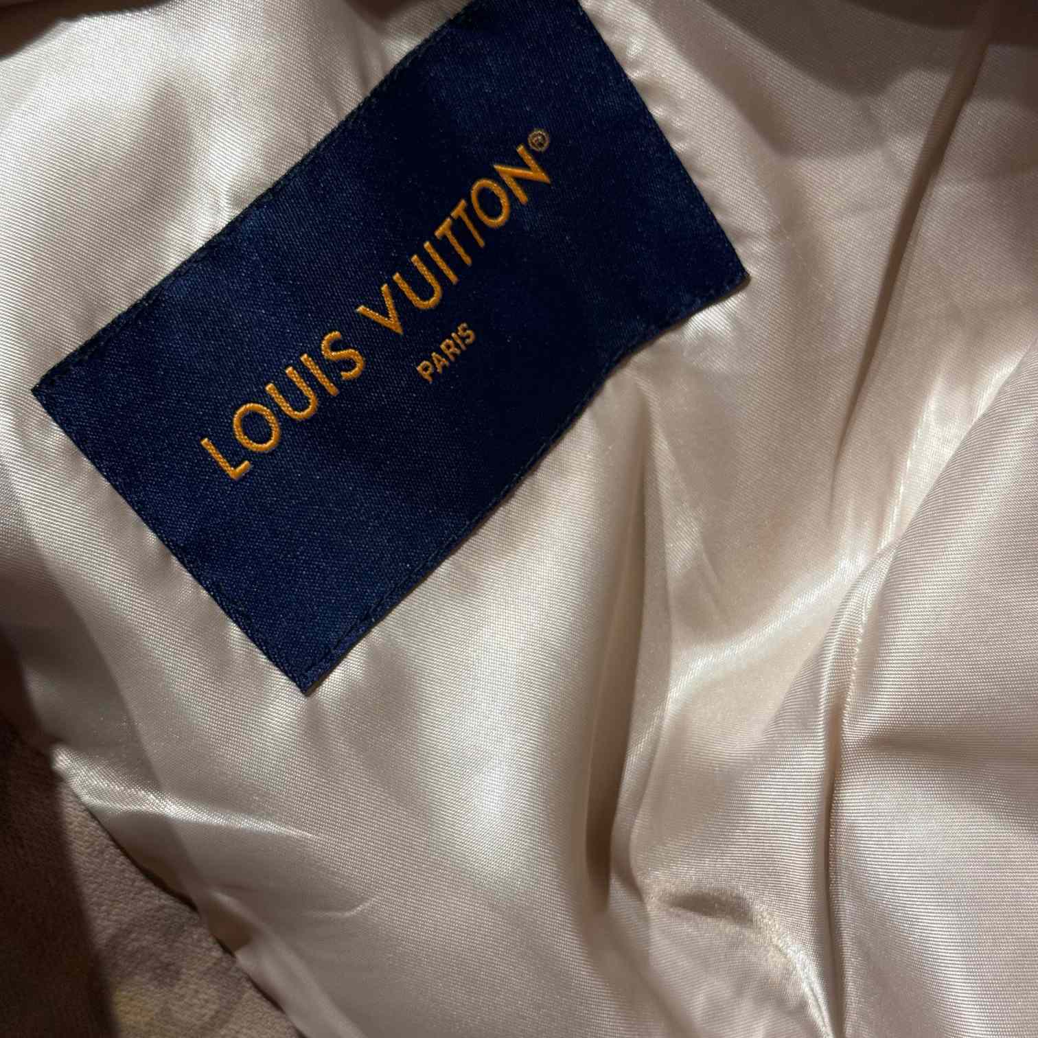 Louis Vuitton Short-Sleeved Shirt    - EUR FASHION