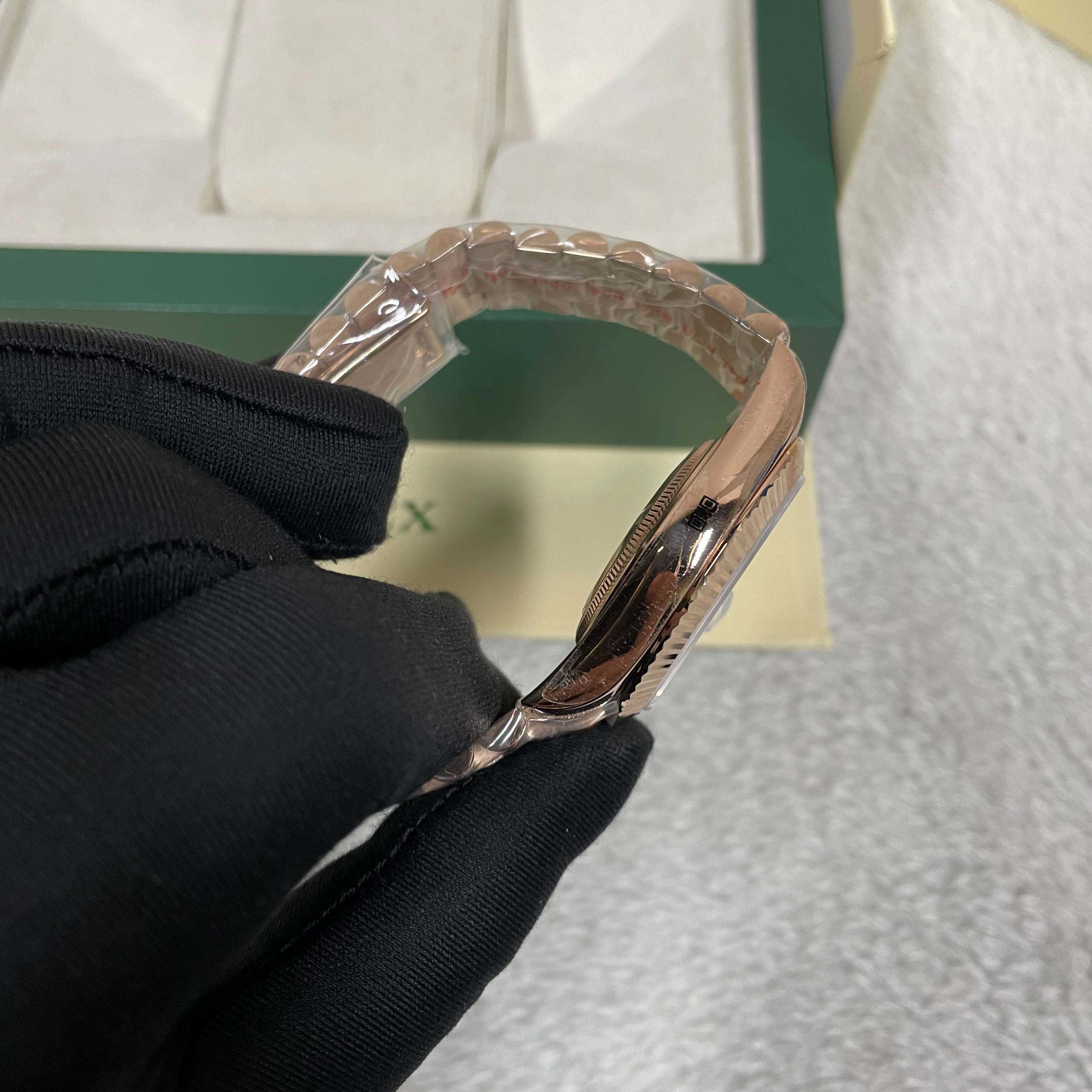 Rolex Day Date Watch - EUR FASHION