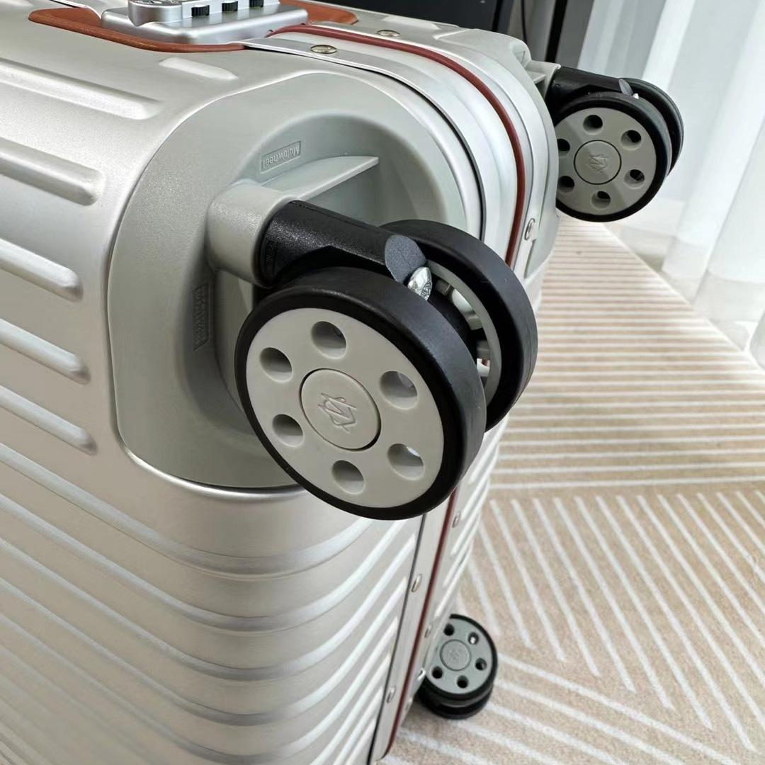 Rimowa Luggage    - EUR FASHION