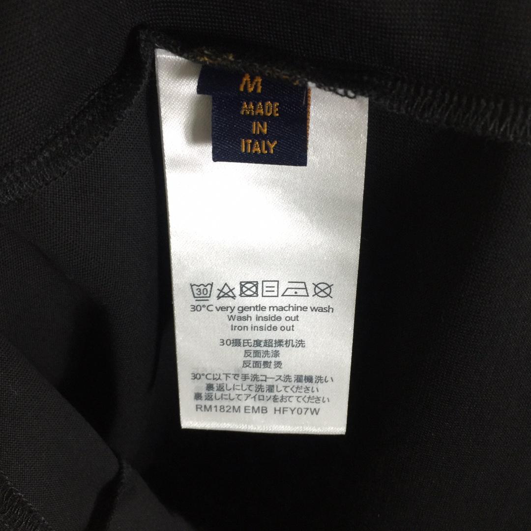 Louis Vuitton Embossed LV T-Shirt - EUR FASHION