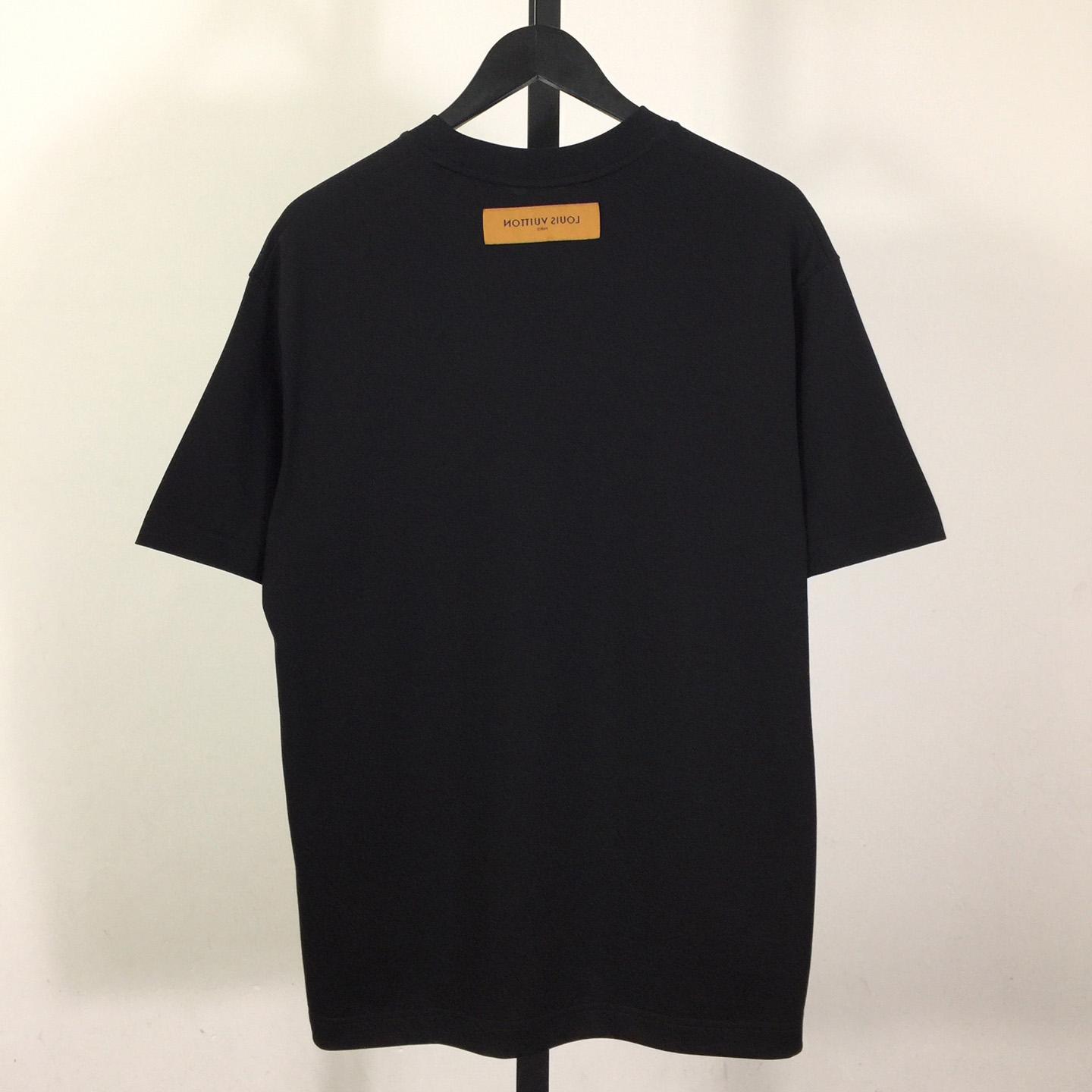 Louis Vuitton Embossed LV T-Shirt - EUR FASHION