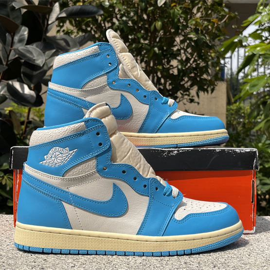 Air Jordan 1 Hi OG “UNC Reimagined” Sneaker   DZ5485-402 - EUR FASHION