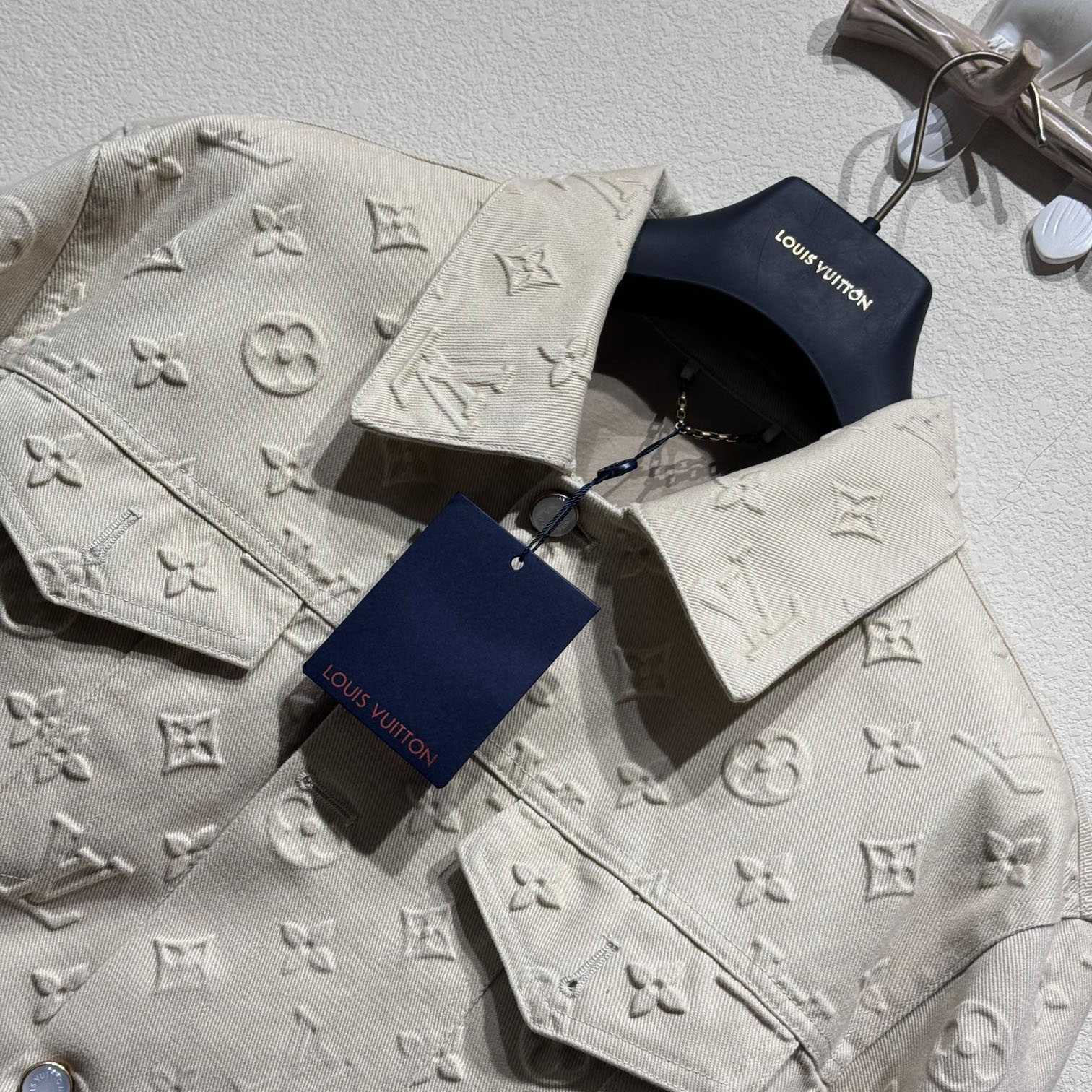 Louis Vuitton Monogram Embossed Overshirt    - EUR FASHION