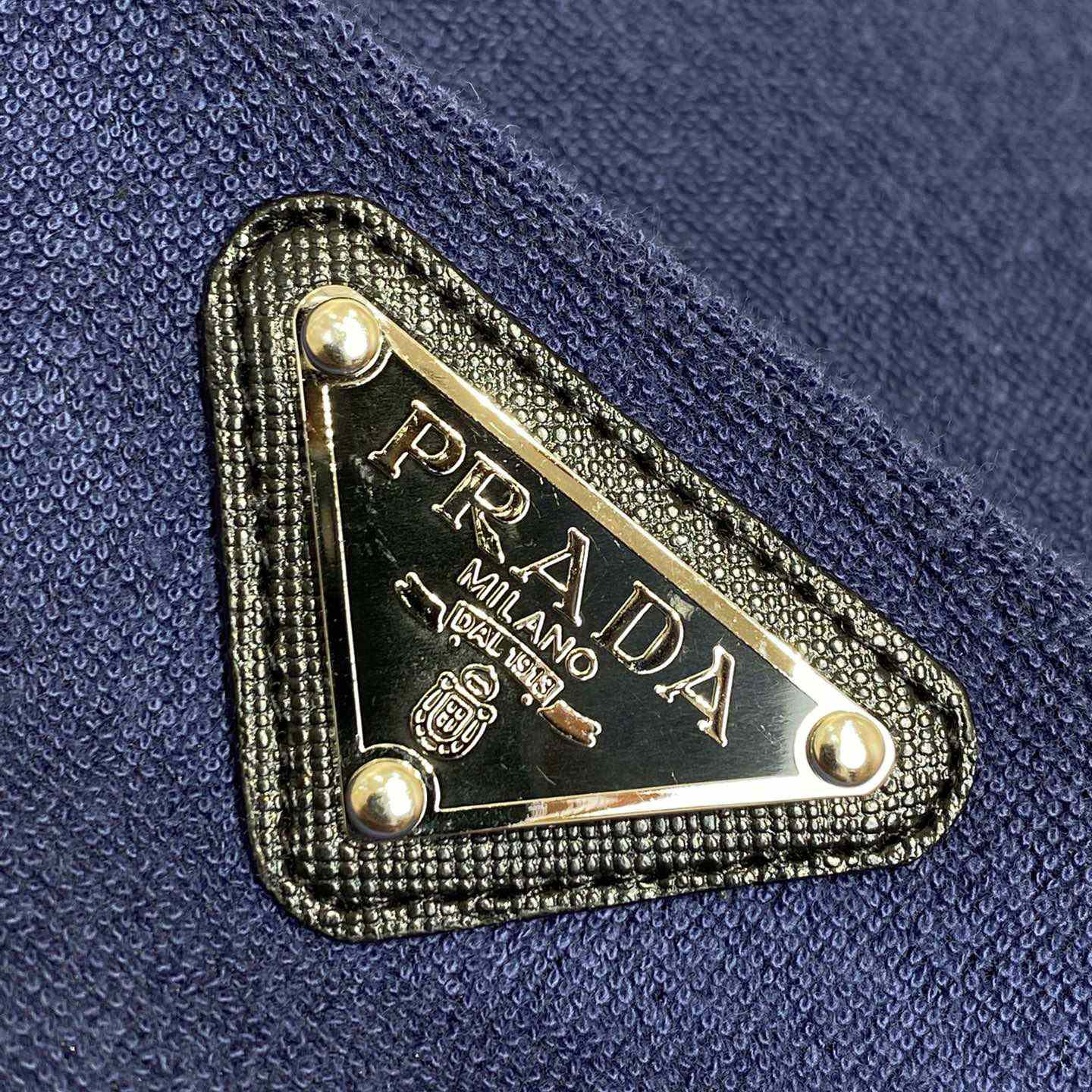Prada Triangle-logo Terry T-shirt - EUR FASHION