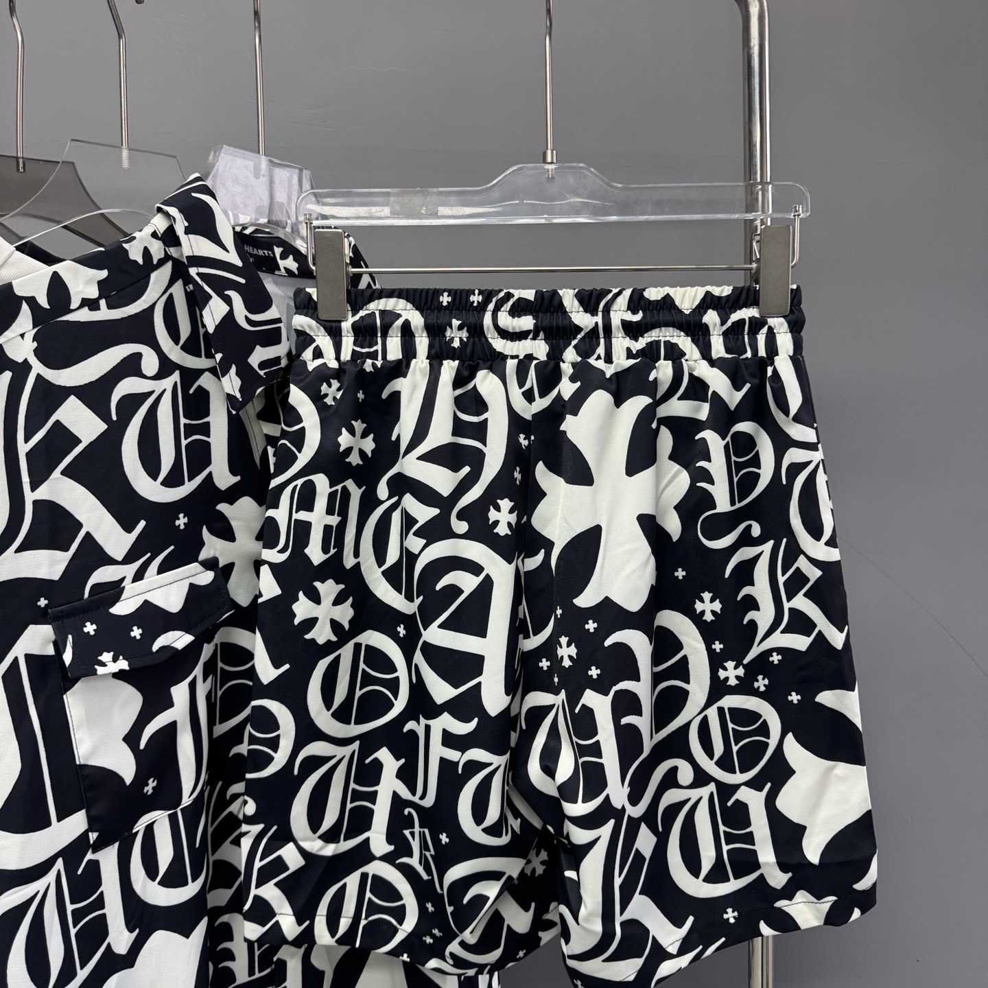 Chrome Heart Shirt & Shorts - EUR FASHION