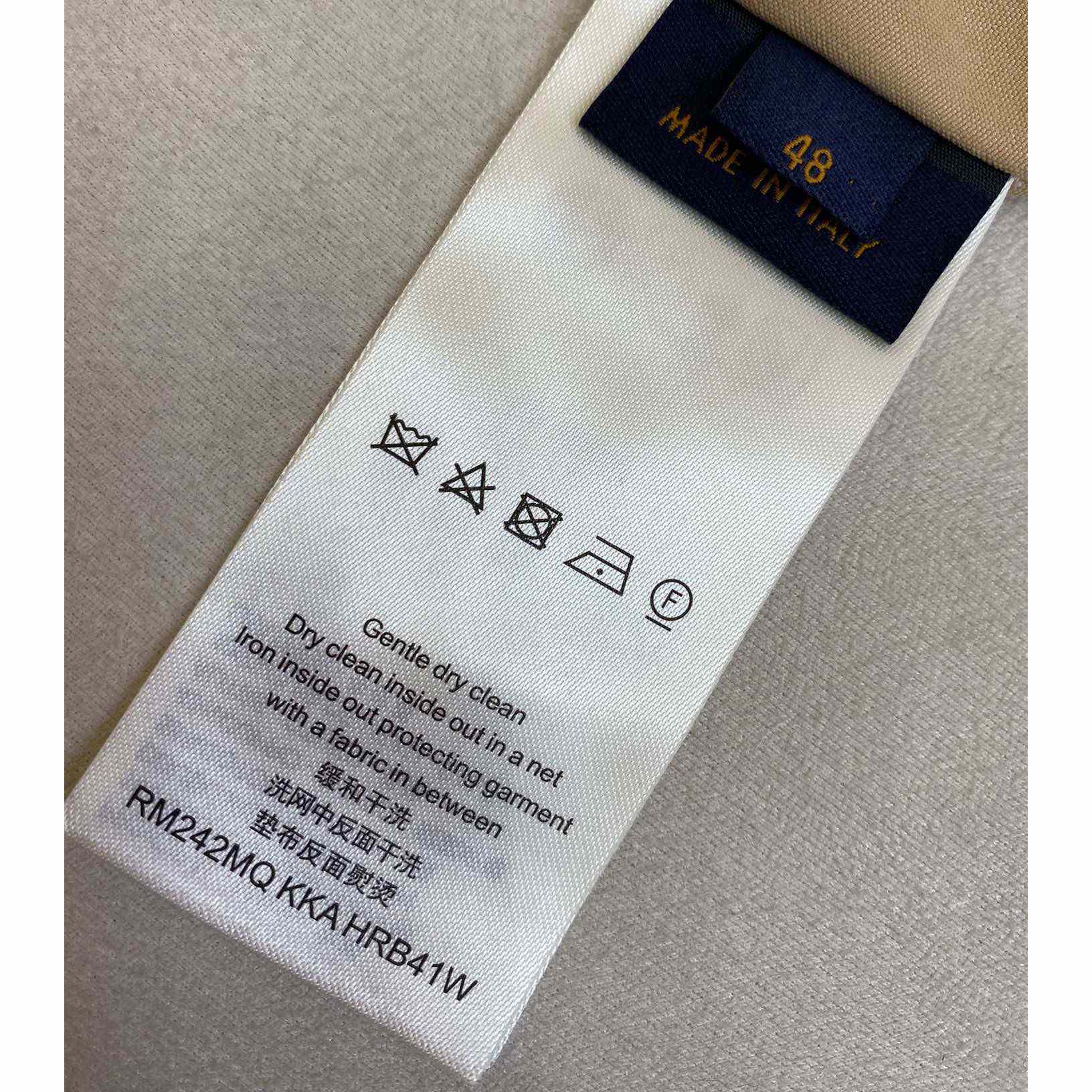 Louis Vuitton Jacket - EUR FASHION