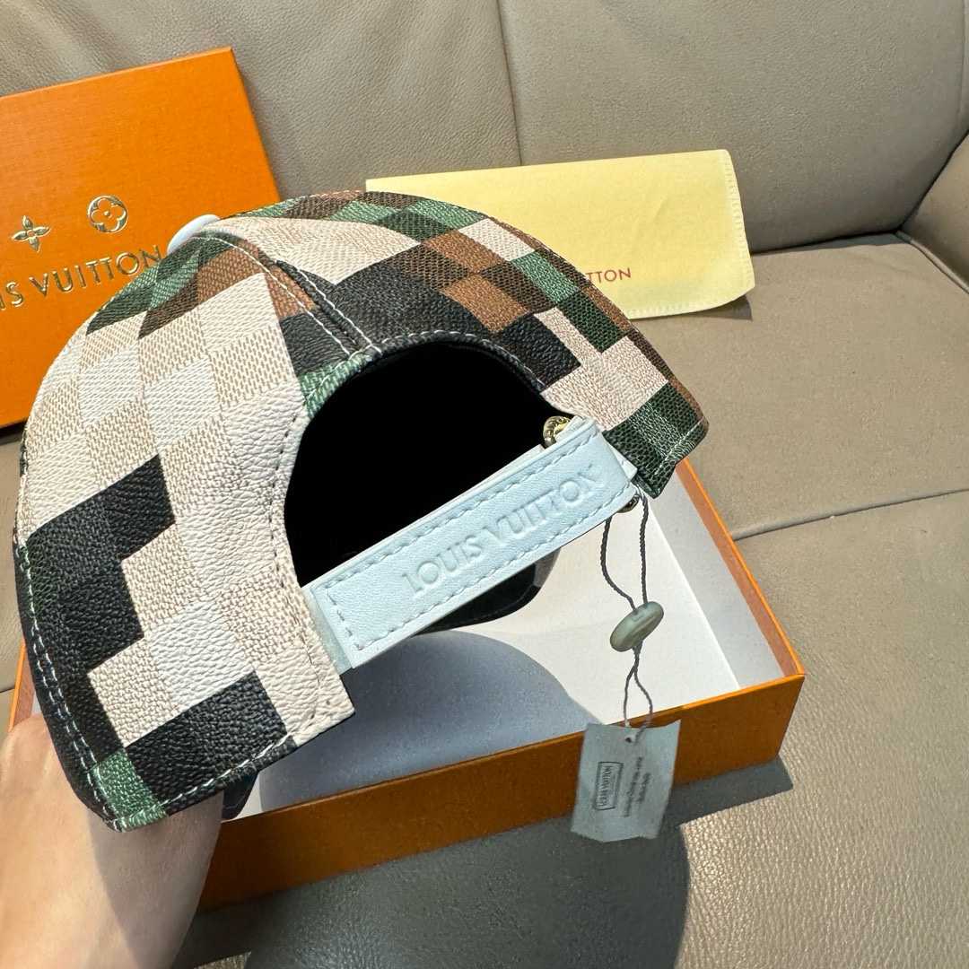Louis Vuitton Damoflage Cap - EUR FASHION