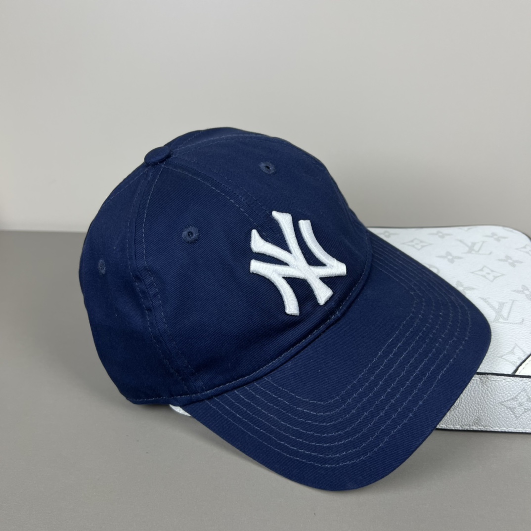 New York Yankees Cap In Blue - EUR FASHION