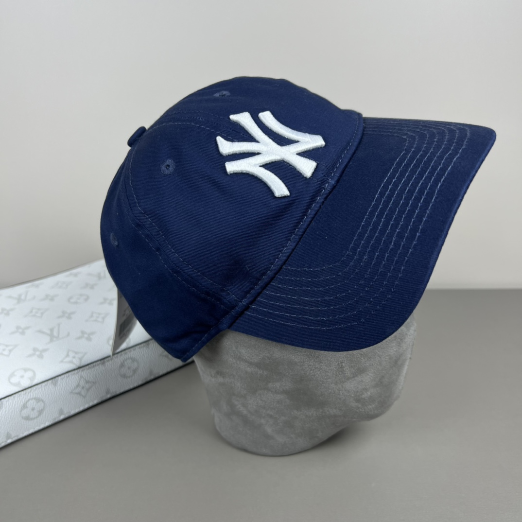 New York Yankees Cap In Blue - EUR FASHION