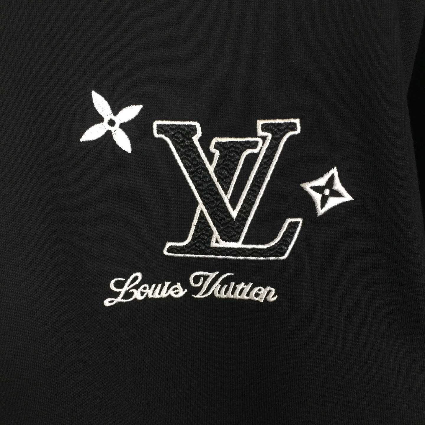 Louis Vuitton Logo Cotton T-Shirt - EUR FASHION