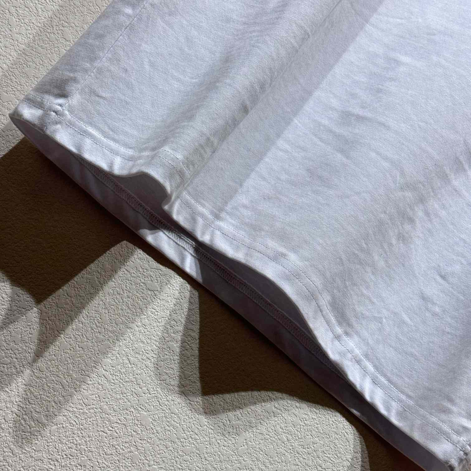 Louis Vuitton Short-Sleeved T-Shirt   - EUR FASHION