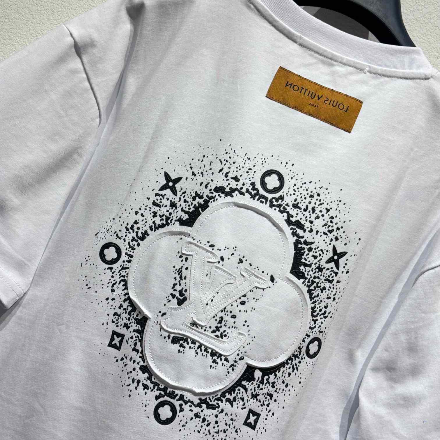 Louis Vuitton Short-Sleeved T-Shirt   - EUR FASHION