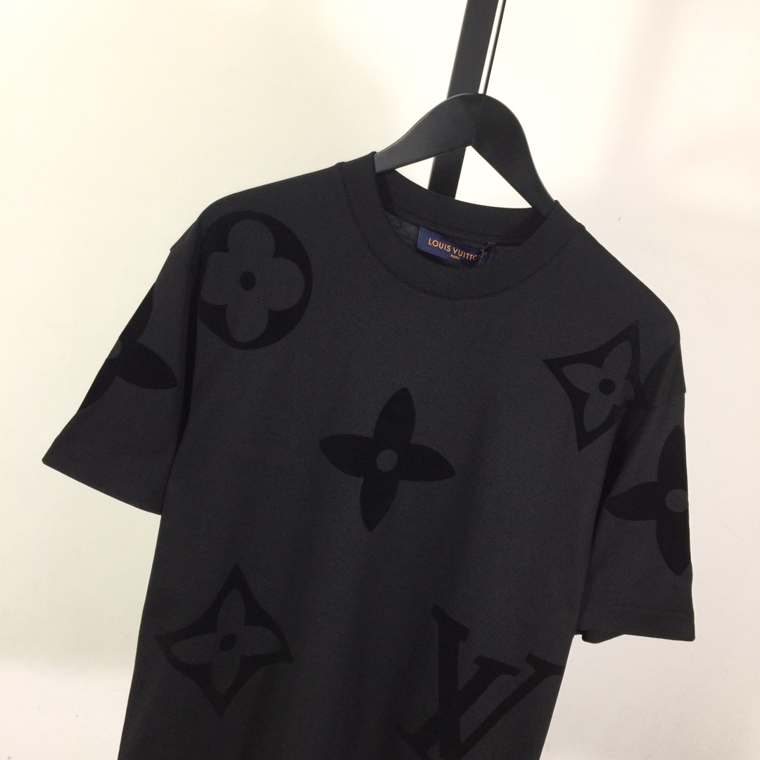 Louis Vuitton Monogram Cotton T-Shirt   1AFYF0 - EUR FASHION