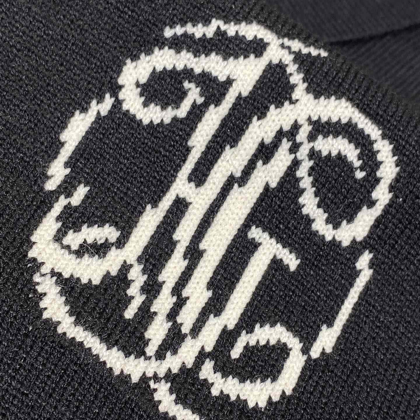 Givenchy Polo In Knit with HG Jacquard - EUR FASHION