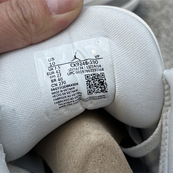 Air Jordan 3 “Sail/Metallic Silver” Sneakers   CK9246-100 - EUR FASHION