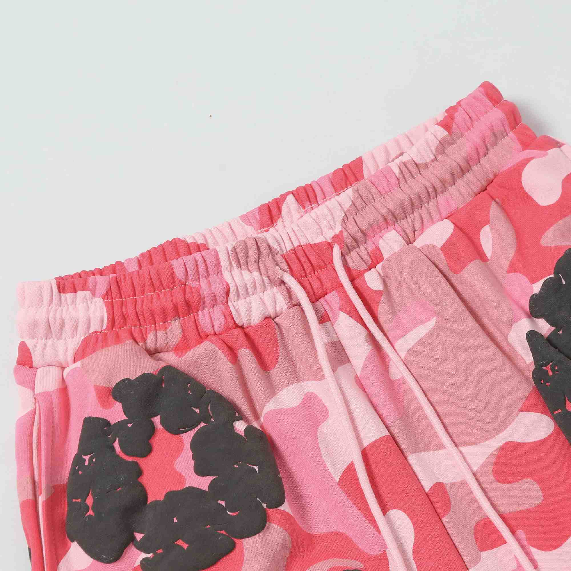 Denim Tears Camo Sweat Shorts - EUR FASHION