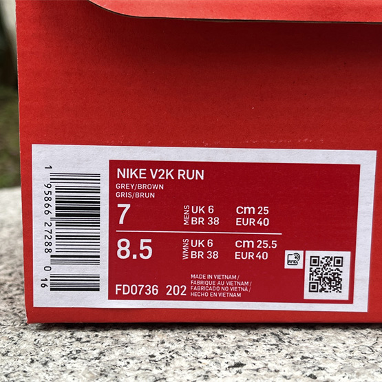 Nike V2K Sneaker        FD0736-202 - EUR FASHION