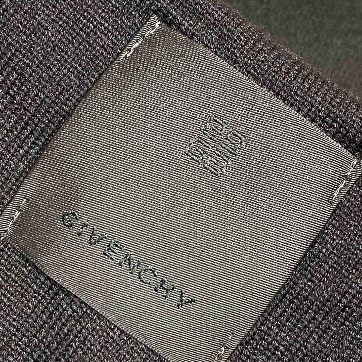 Givenchy T-shirt In Knit With HG Jacquard - EUR FASHION