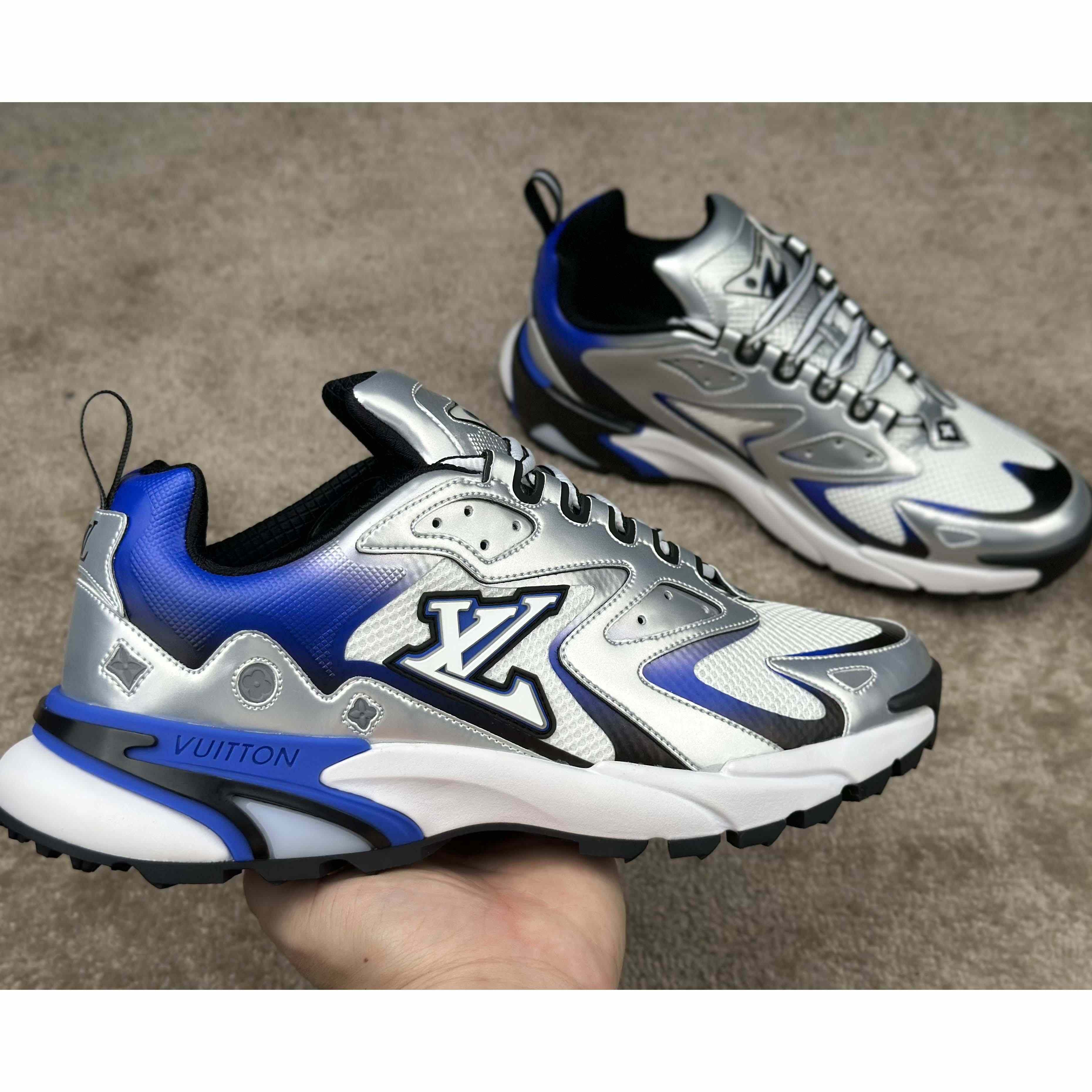 Louis Vuitton LV Runner Tatic Sneaker  1ADI69 - EUR FASHION