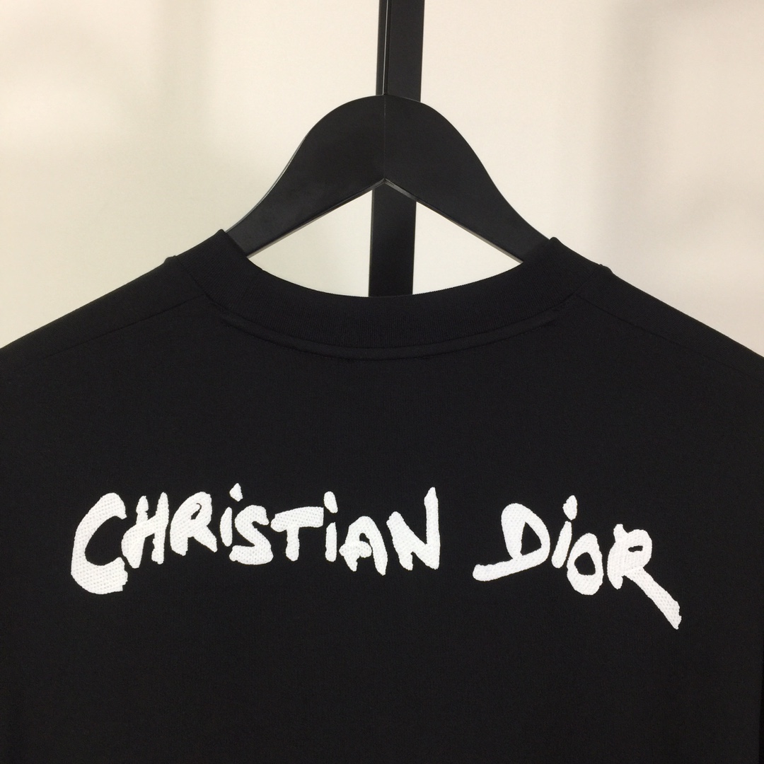 Dior Embossed Logo T-Shirt - EUR FASHION