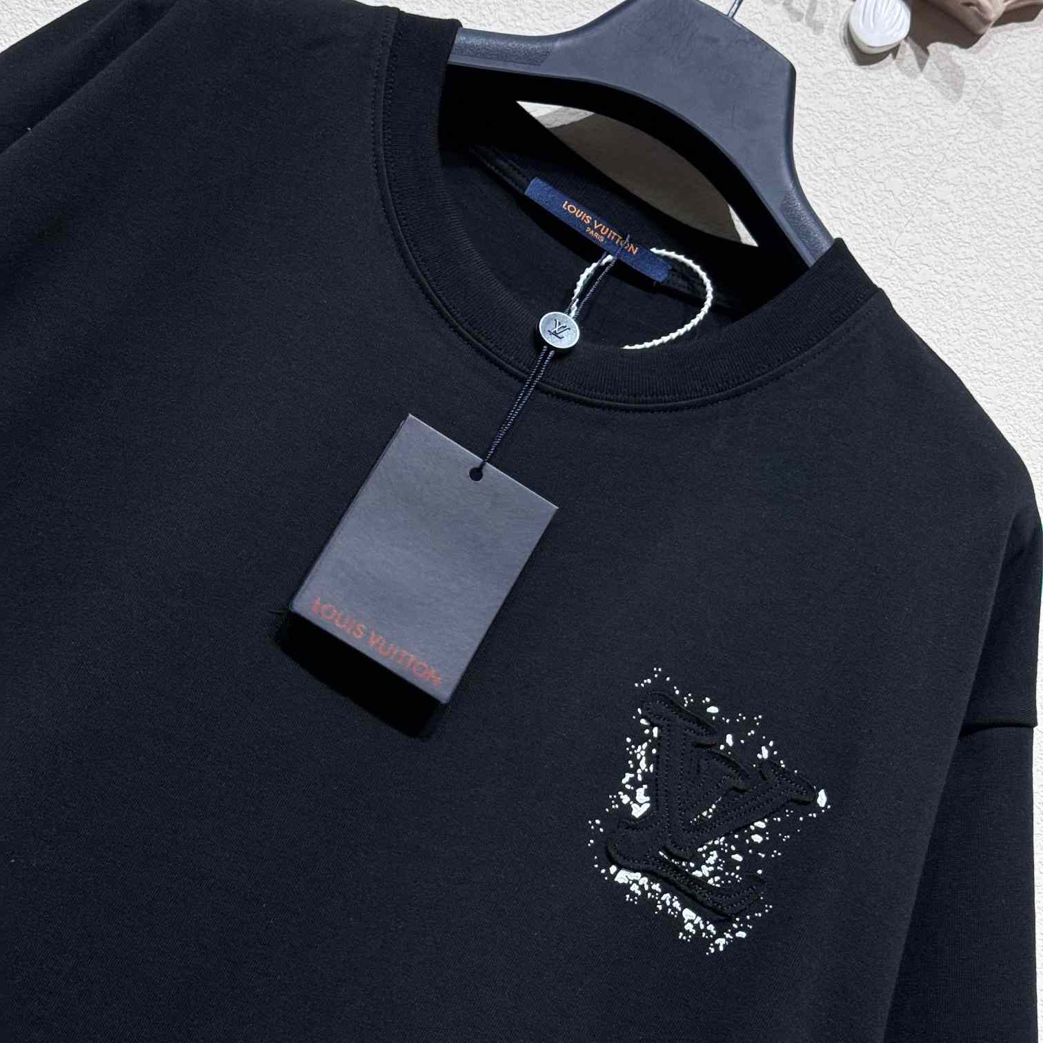 Louis Vuitton Short-Sleeved T-Shirt   - EUR FASHION