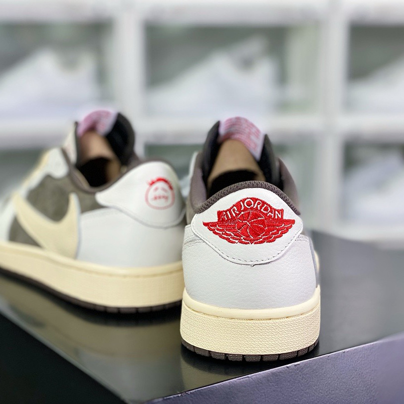 Travis Scott x Air Jordan AJ1 Low OG SP Sneaker    DM7866-162  - EUR FASHION
