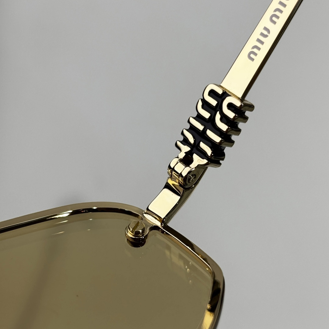 Miu Miu Miu Nocturne Sunglasses   MUA50S - EUR FASHION