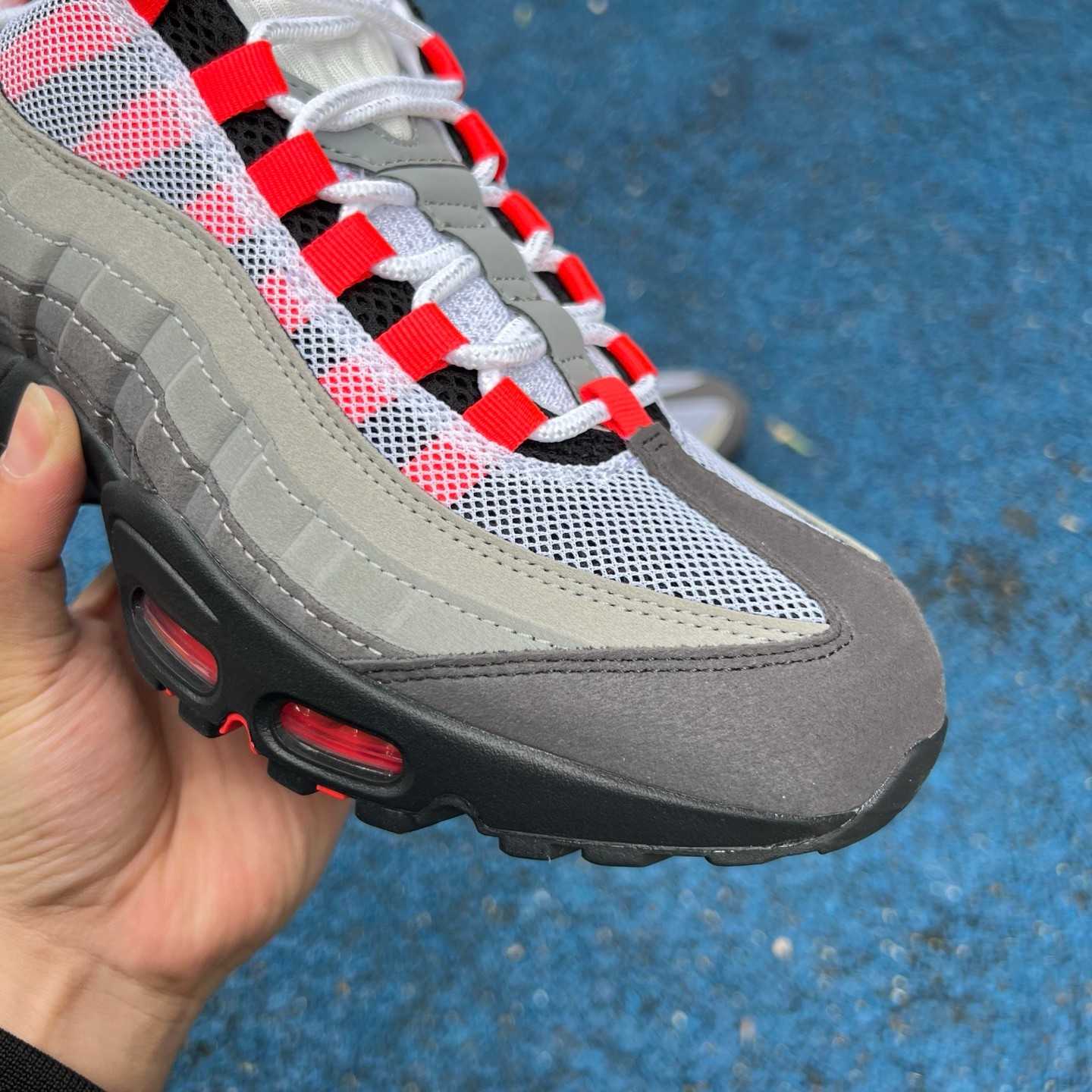 Nike Air Max 95 'White & Solar Red & Granite'   AT28 - EUR FASHION