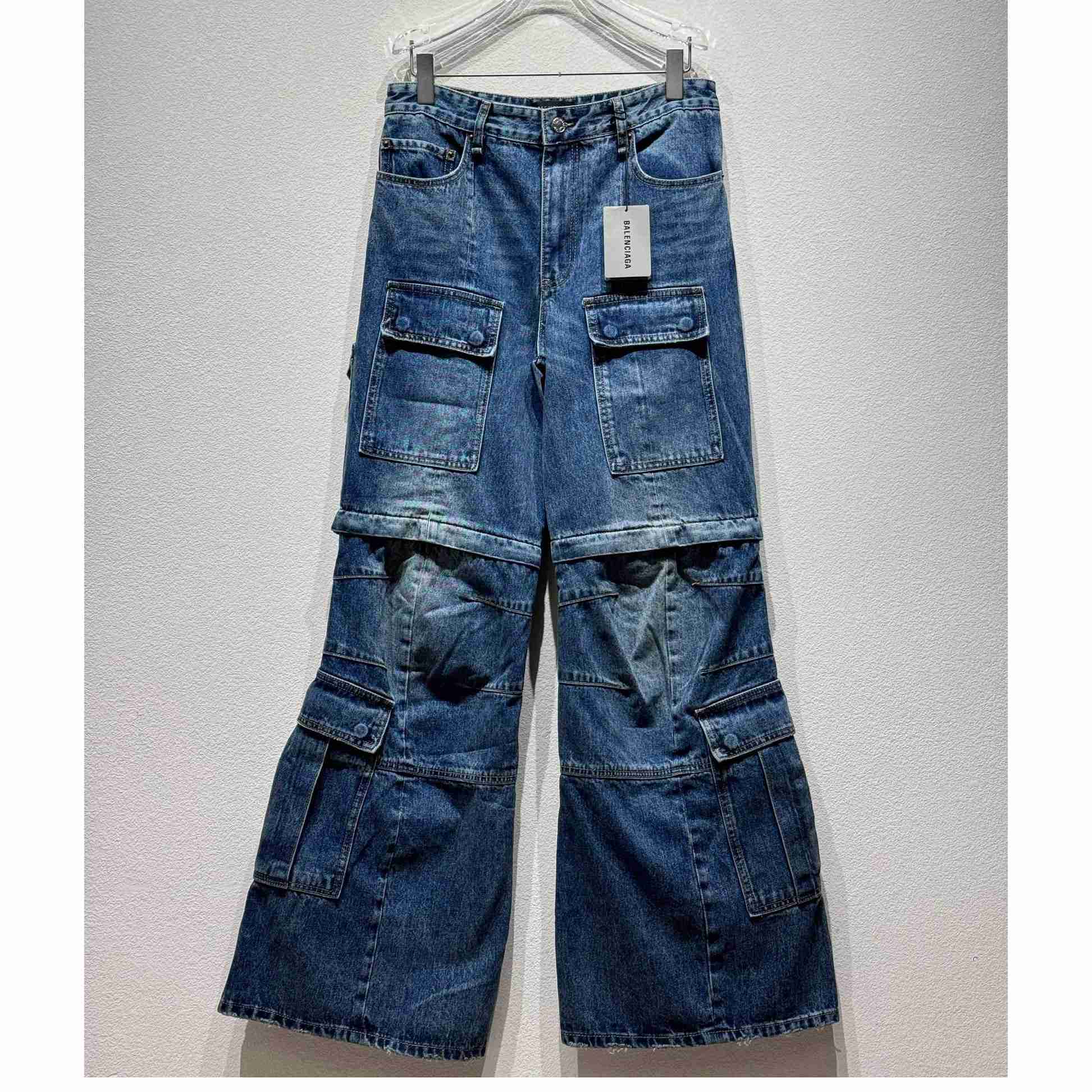 Balenciaga Mid-rise Wide-leg Cargo Jeans - EUR FASHION