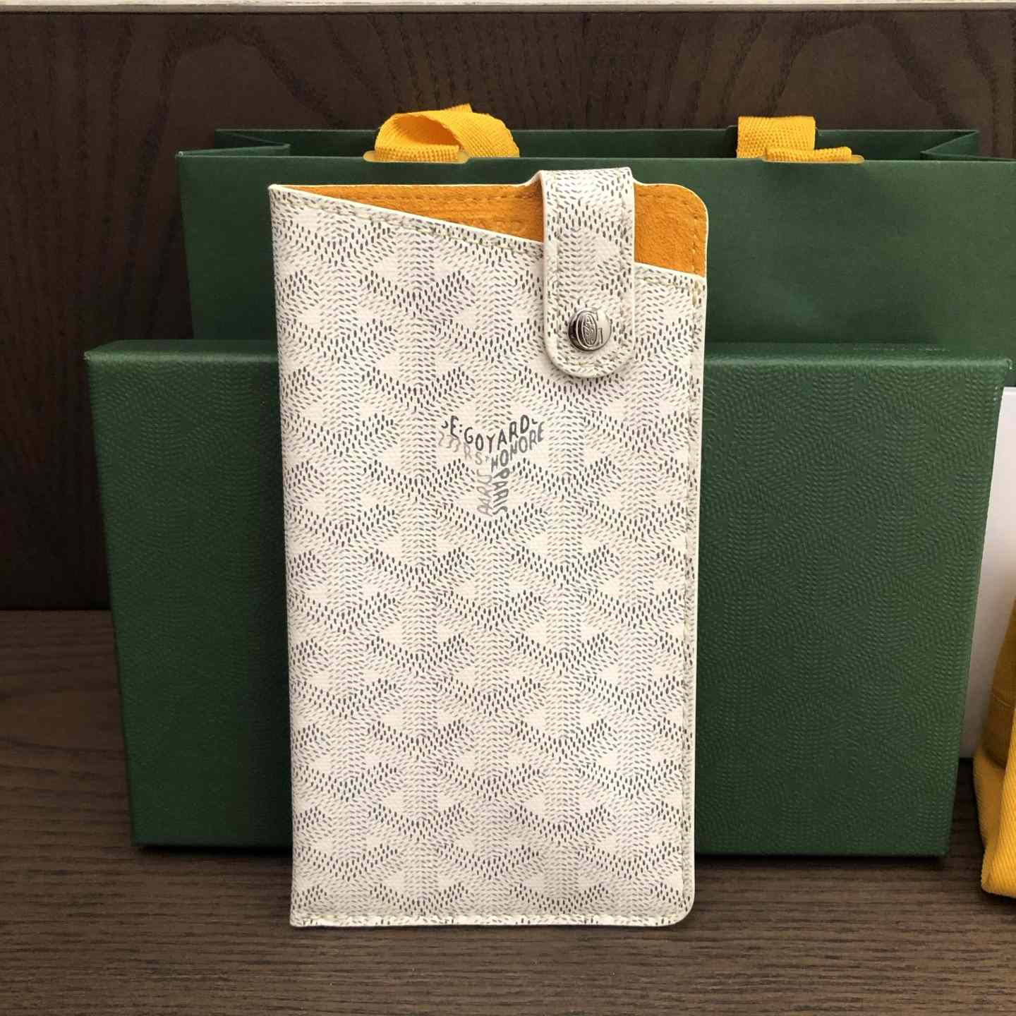 Goyard Montmartre GM Case - EUR FASHION