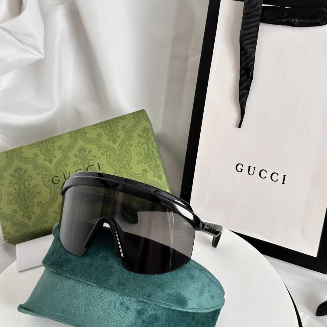 Gucci Sunglasses - EUR FASHION