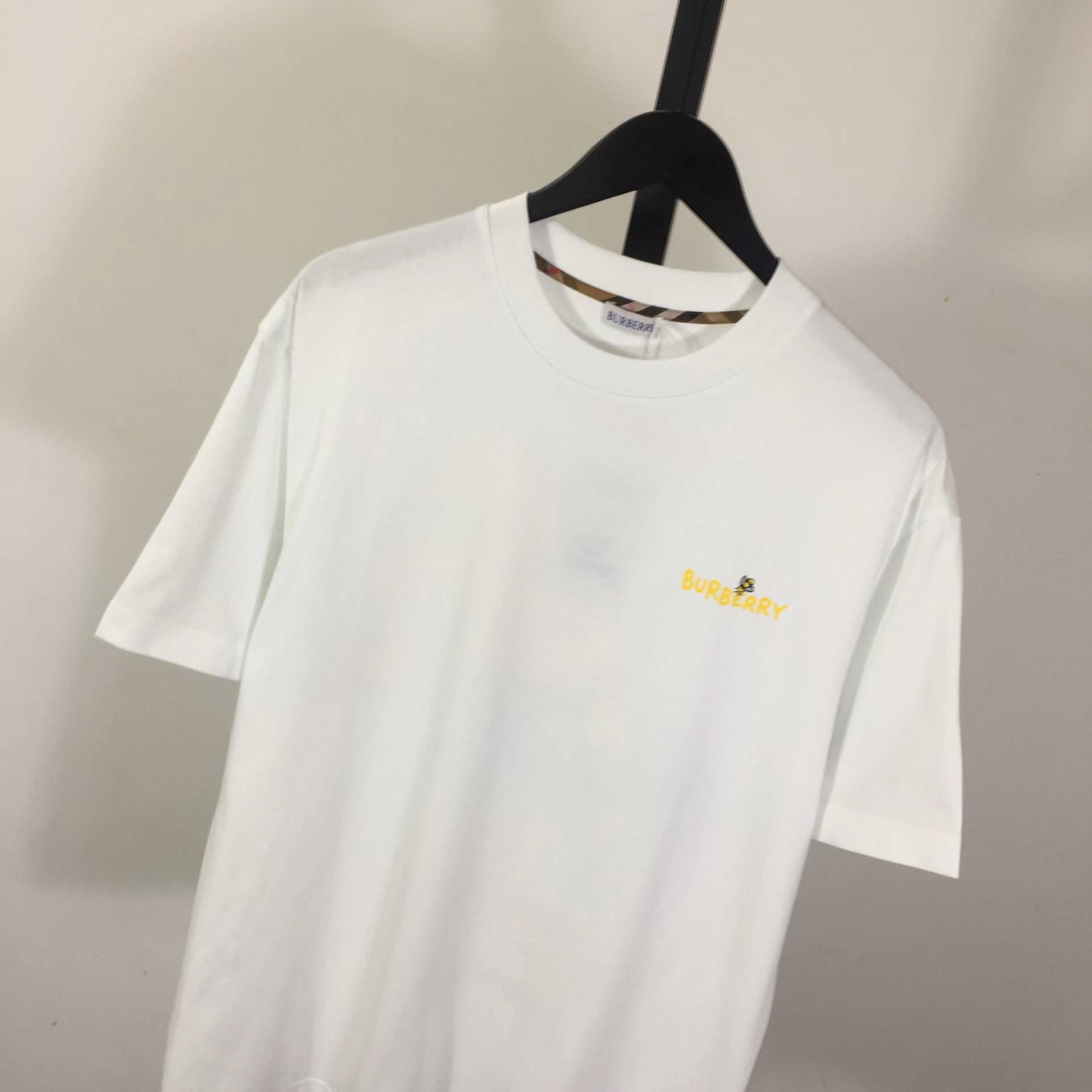 Dior T-shirt With Bee Print - EUR FASHION
