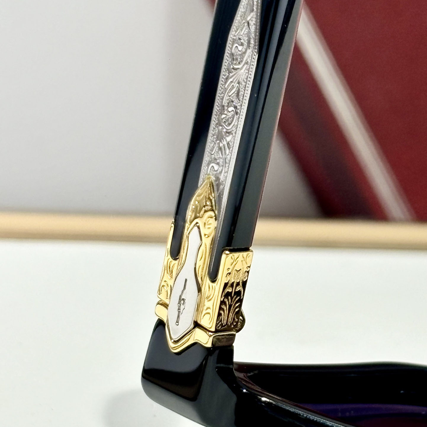 Jacquemus STERETT Sunglasses - EUR FASHION