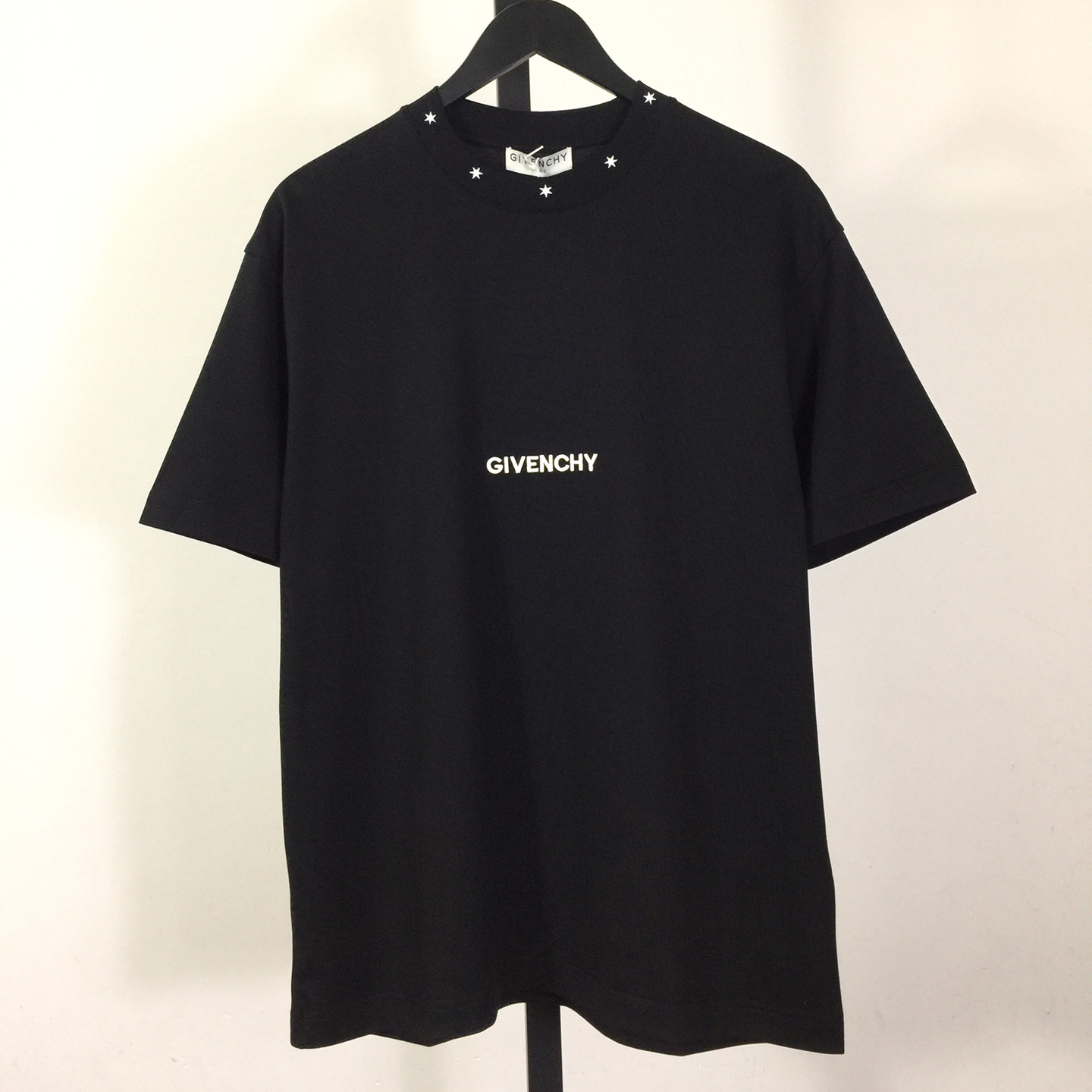 Givenchy T-shirt In Cotton - EUR FASHION