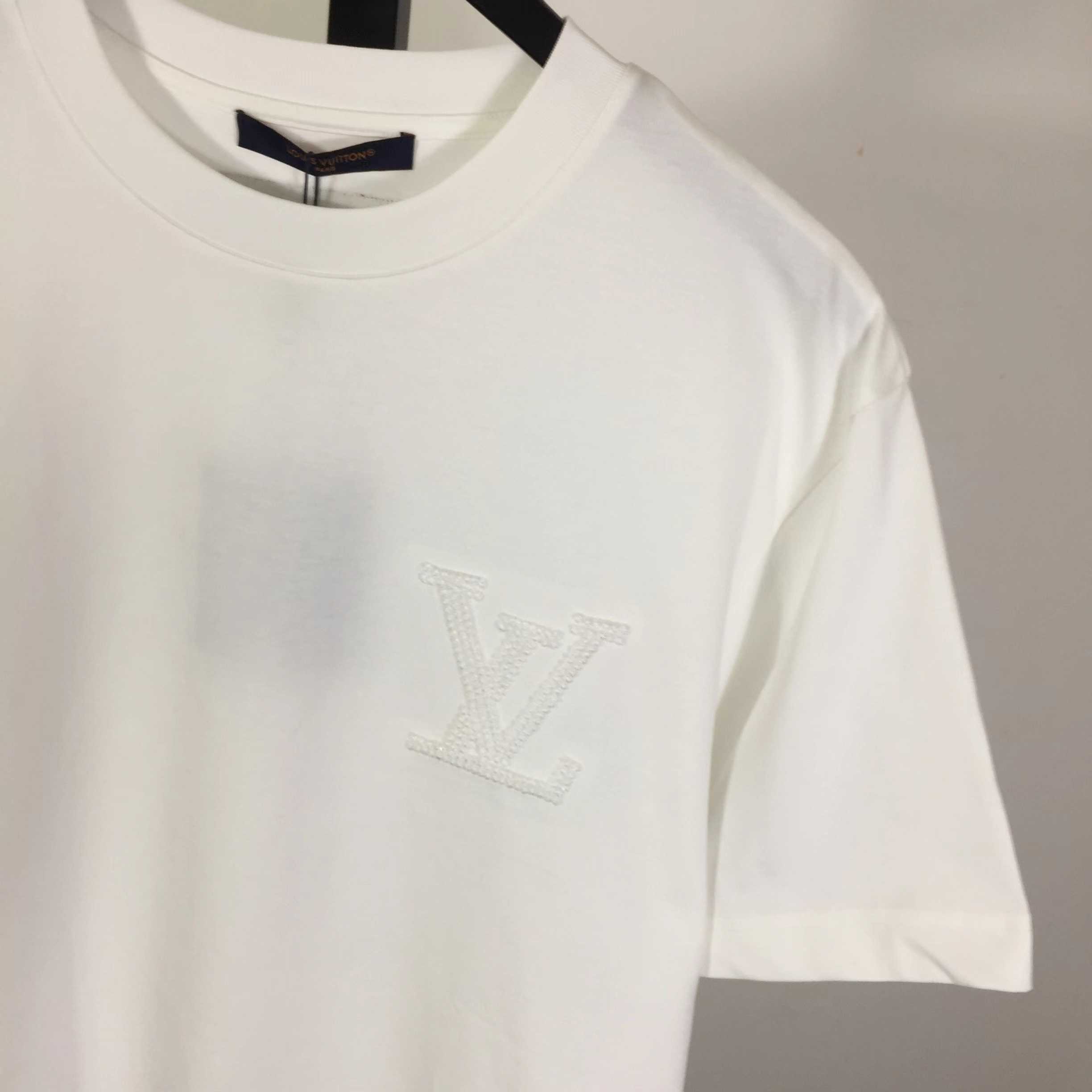 Louis Vuitton Cotton T-Shirt     - EUR FASHION