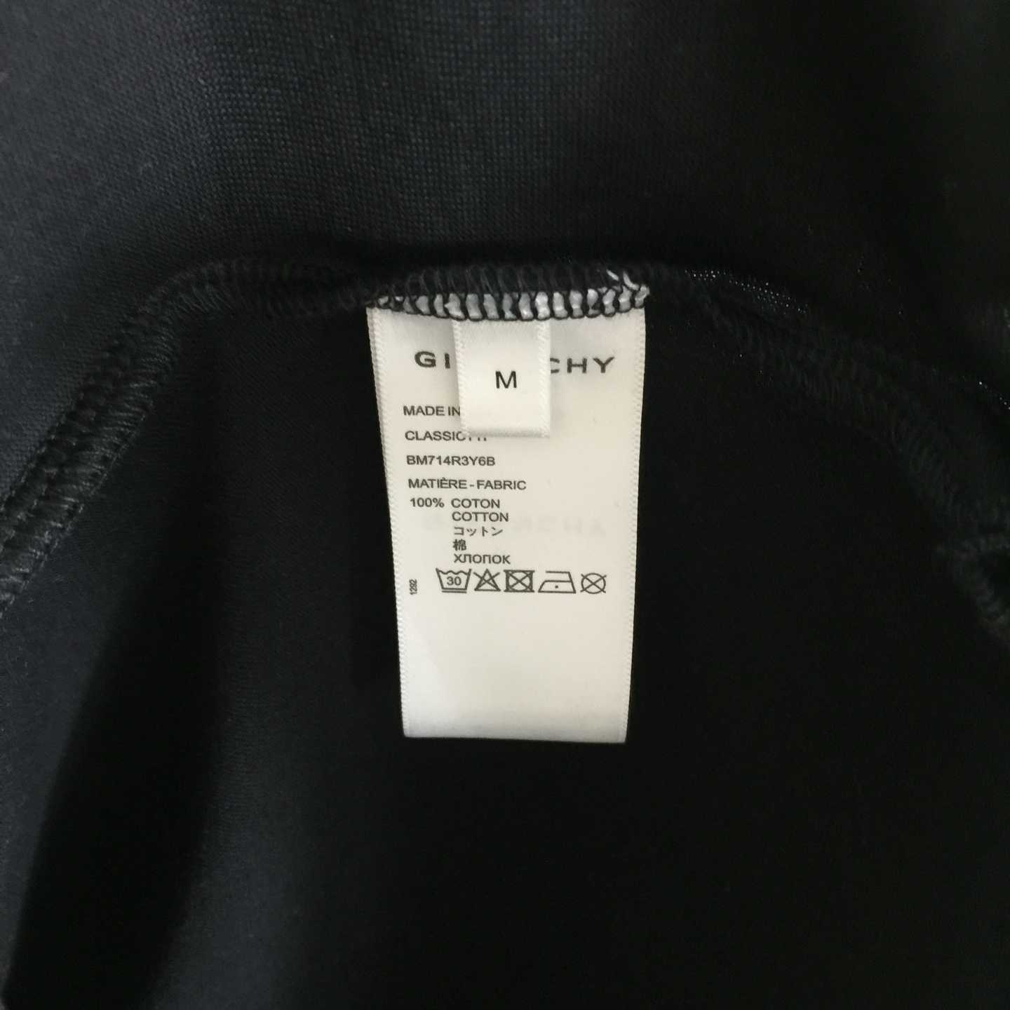 Givenchy Logo Top - EUR FASHION