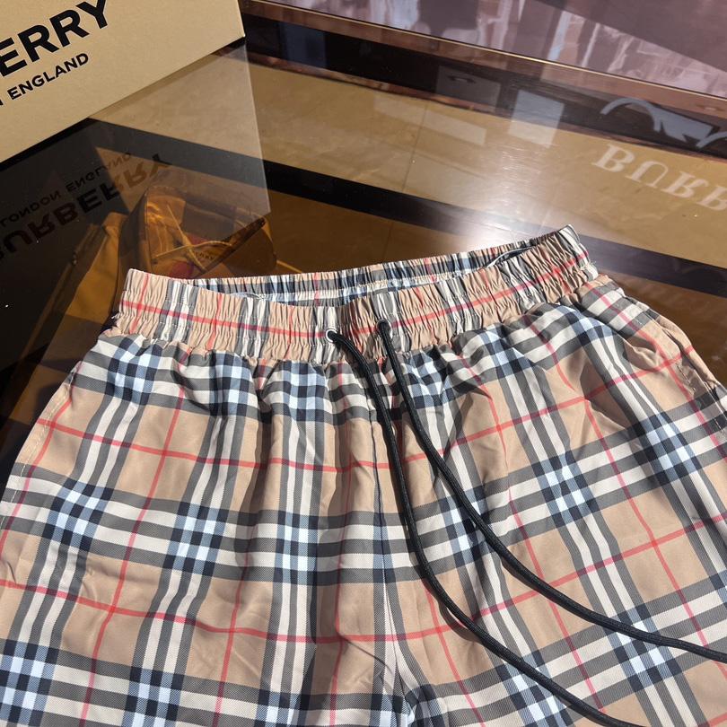 Burberry Shorts - EUR FASHION