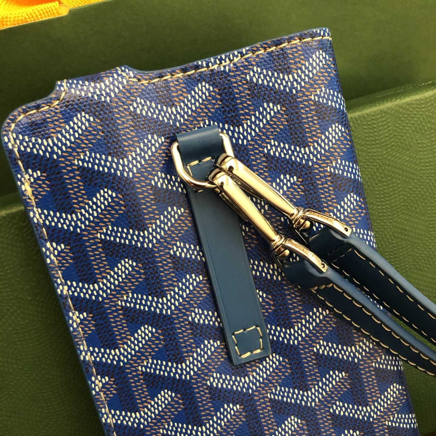 Goyard Montmartre GM Case - EUR FASHION