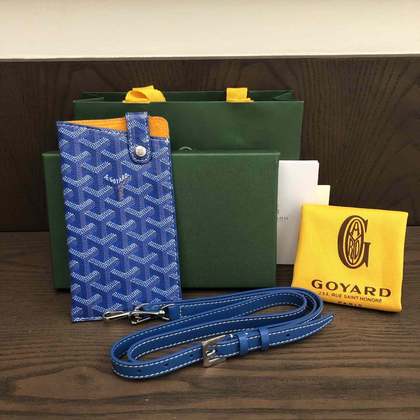 Goyard Montmartre GM Case - EUR FASHION