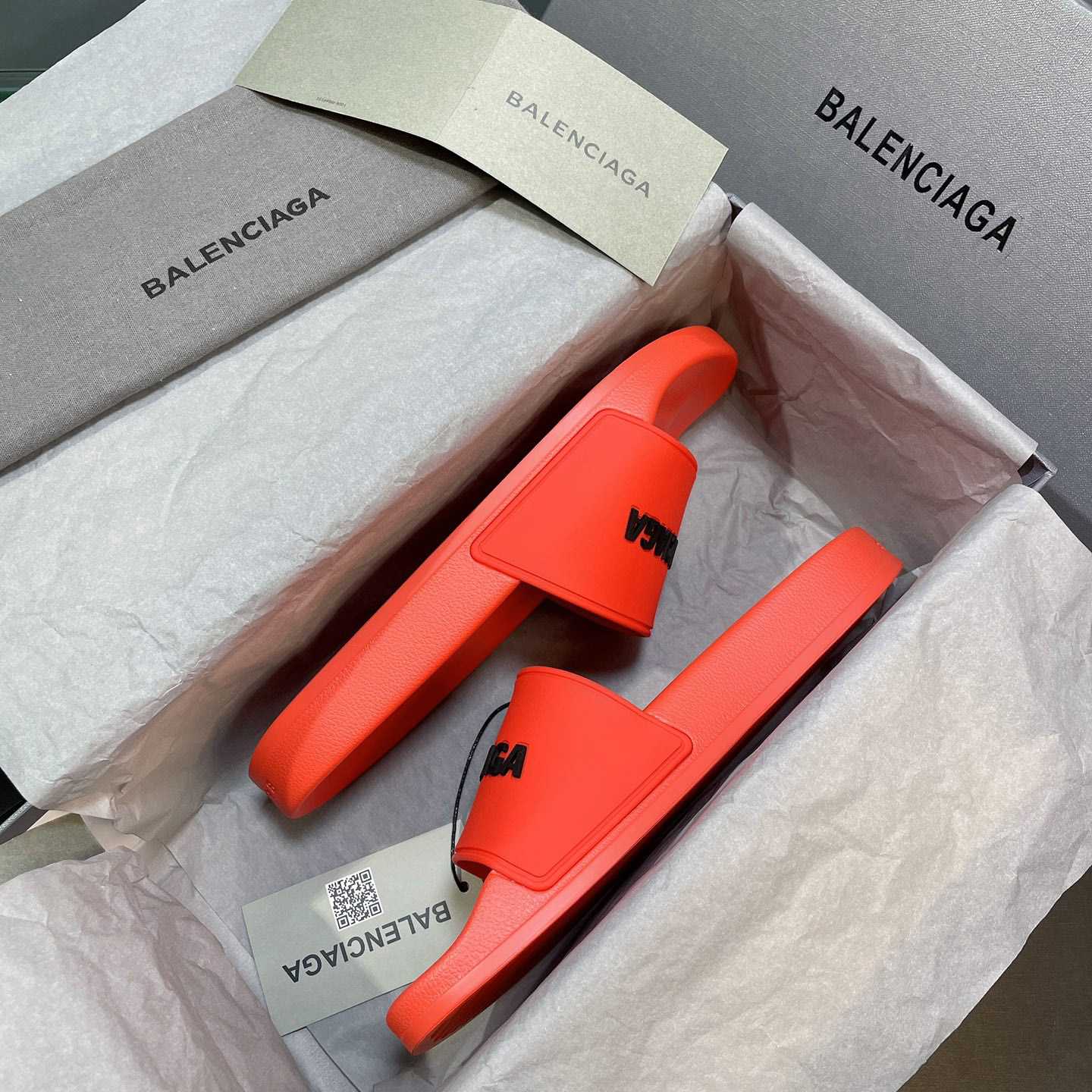 Balenciaga Pool Slide - EUR FASHION