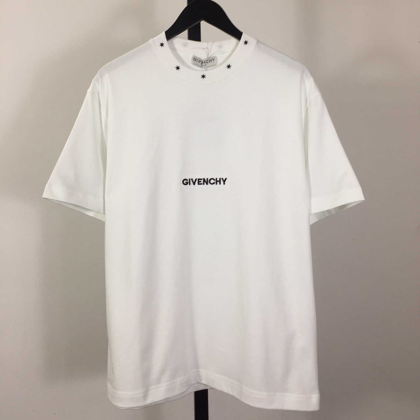 Givenchy T-shirt In Cotton - EUR FASHION